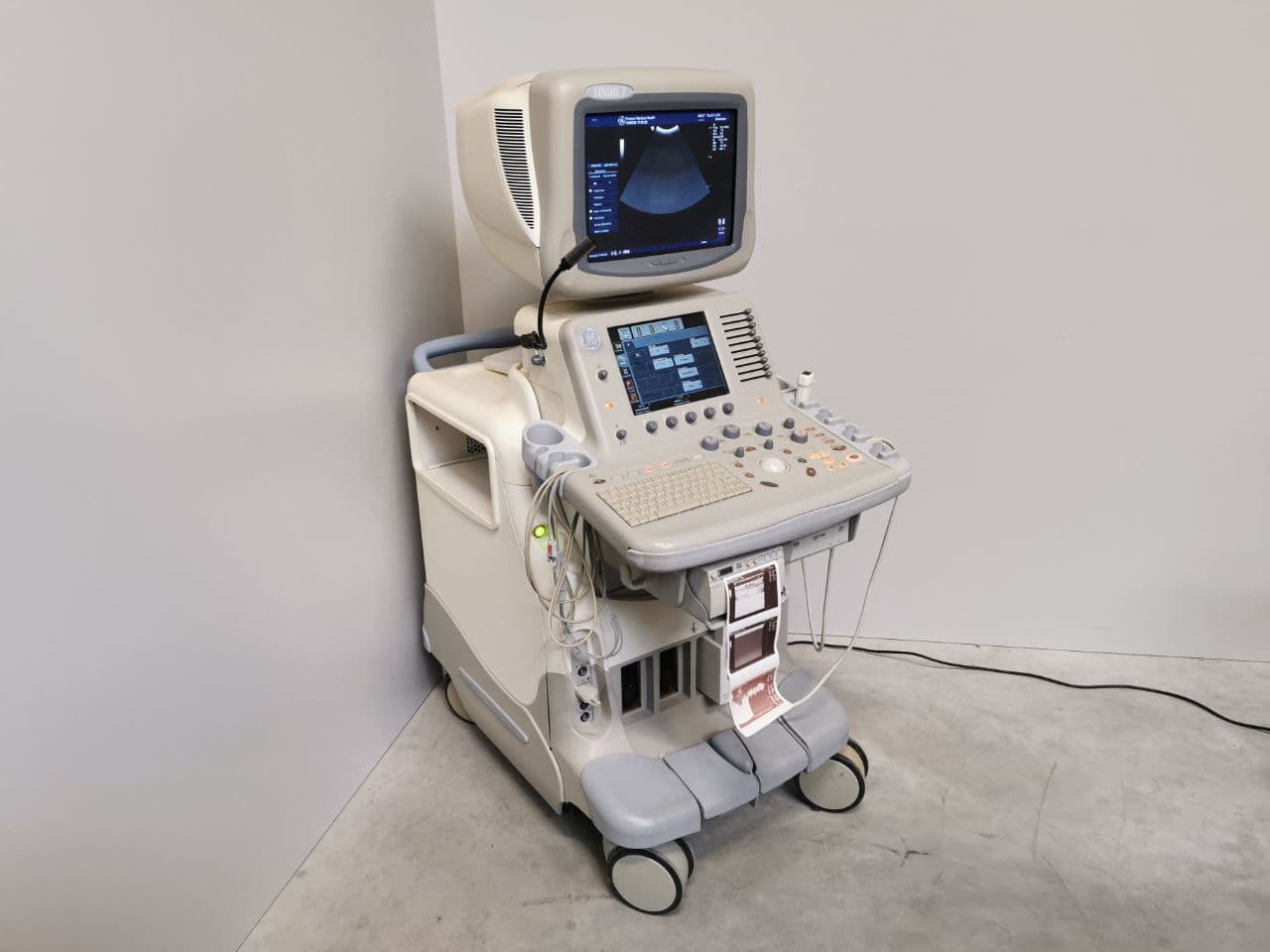 For Sale YOKOGAWA LOGIQ 7 GE Yokogawa Medical Systems LOGIQ 7 Diagnostic Ultrasound System