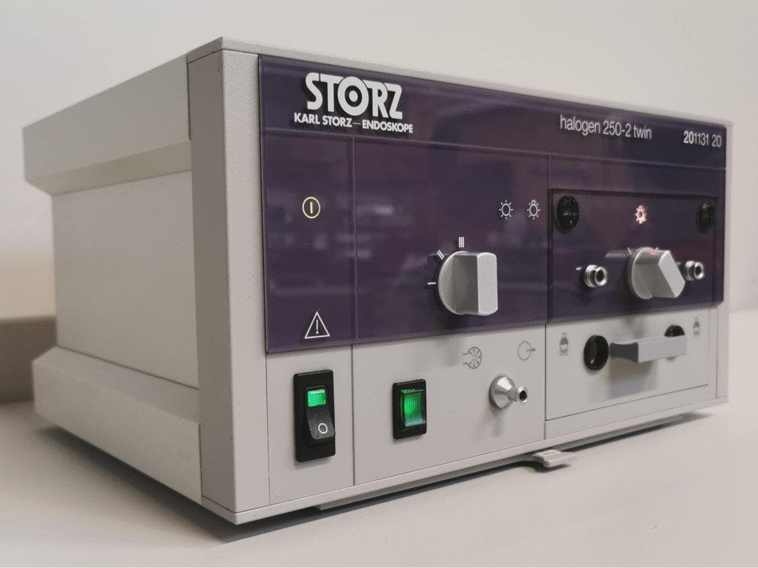 KARL STORZ halogen 250-2 twin 201131 20 Endoscope light source