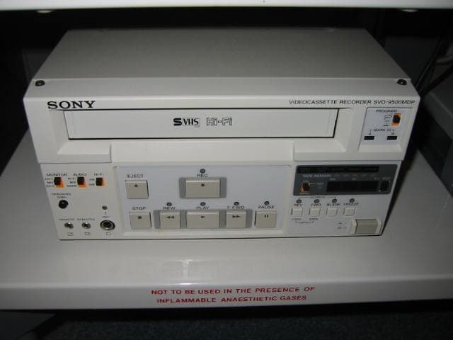 SONY SVO-9500MDP Video Cassette Recorder