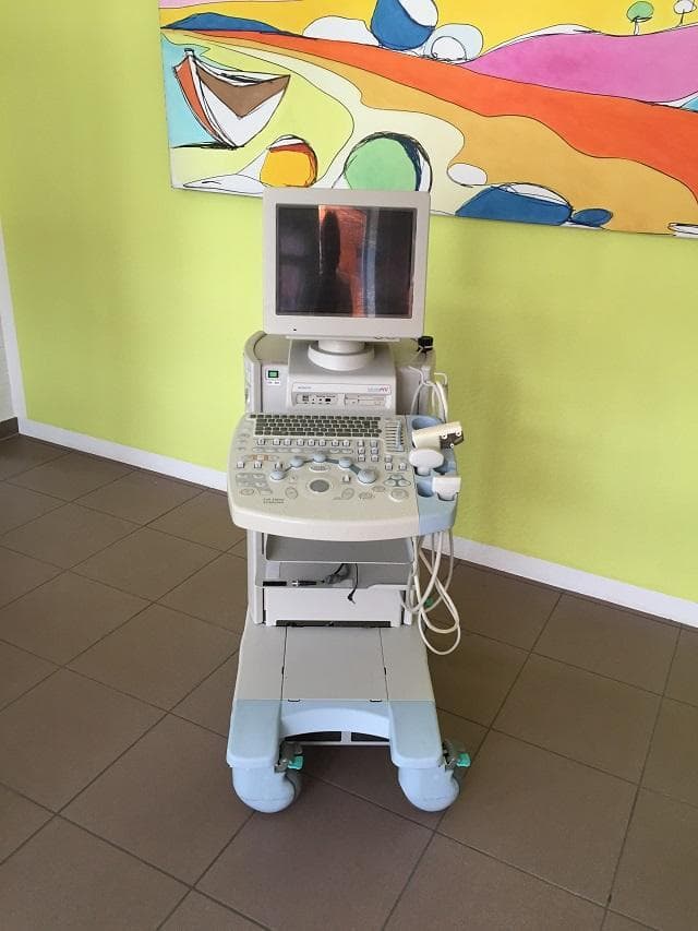 HITACHI EUB-5500 Ultrasound Machine