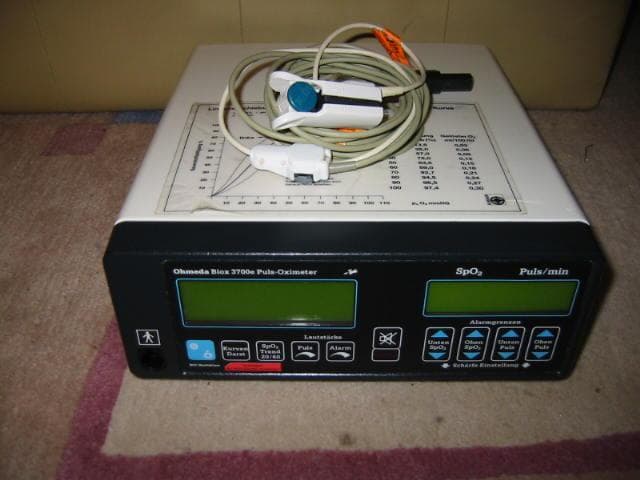 OHMEDA 3700e Pulse oximeter