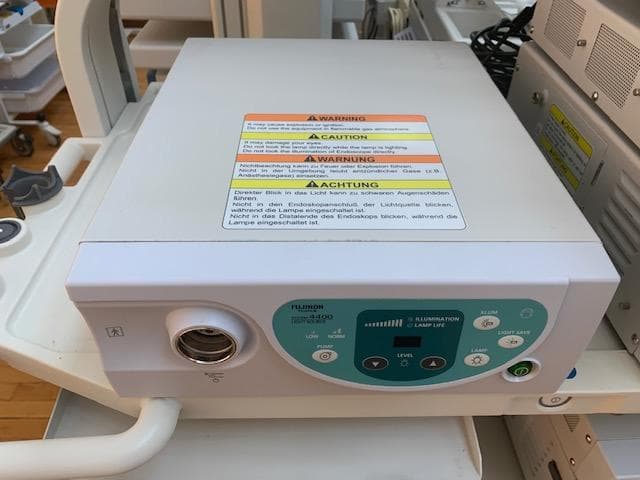 FUJINON XL-4400 Endoscope light source