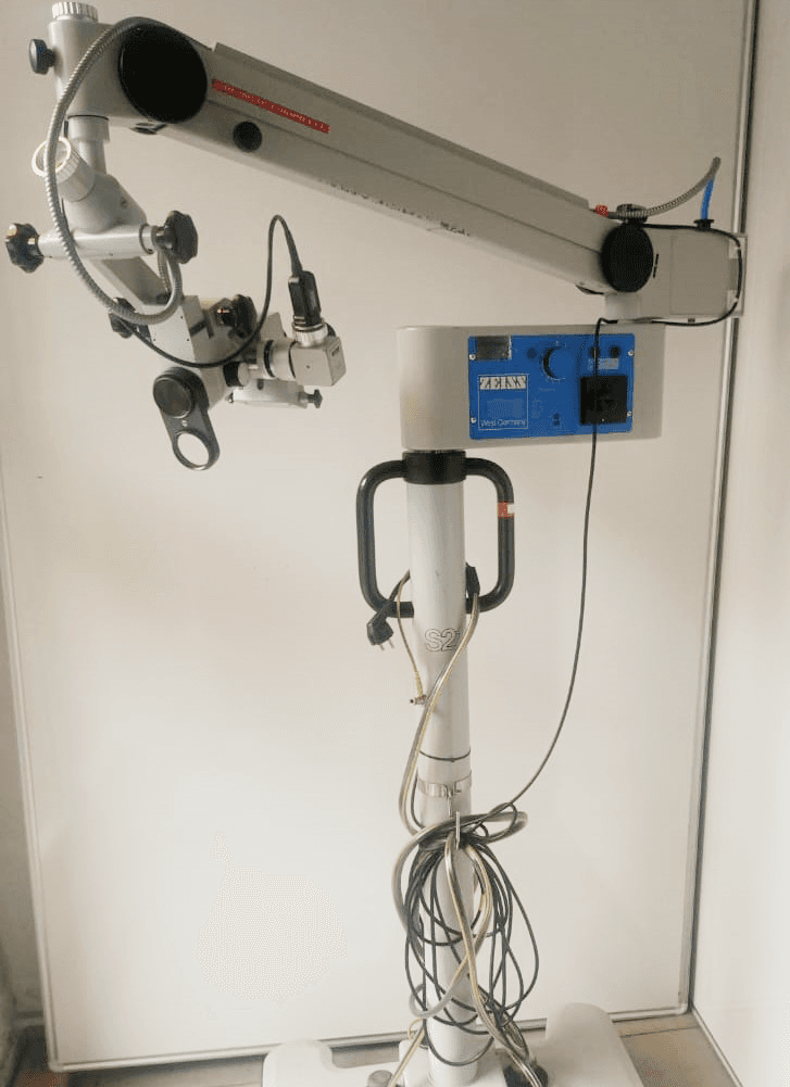 ZEISS Opmi 1-FC O/R Microscope