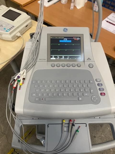 GE MAC 3500 EKG Machine