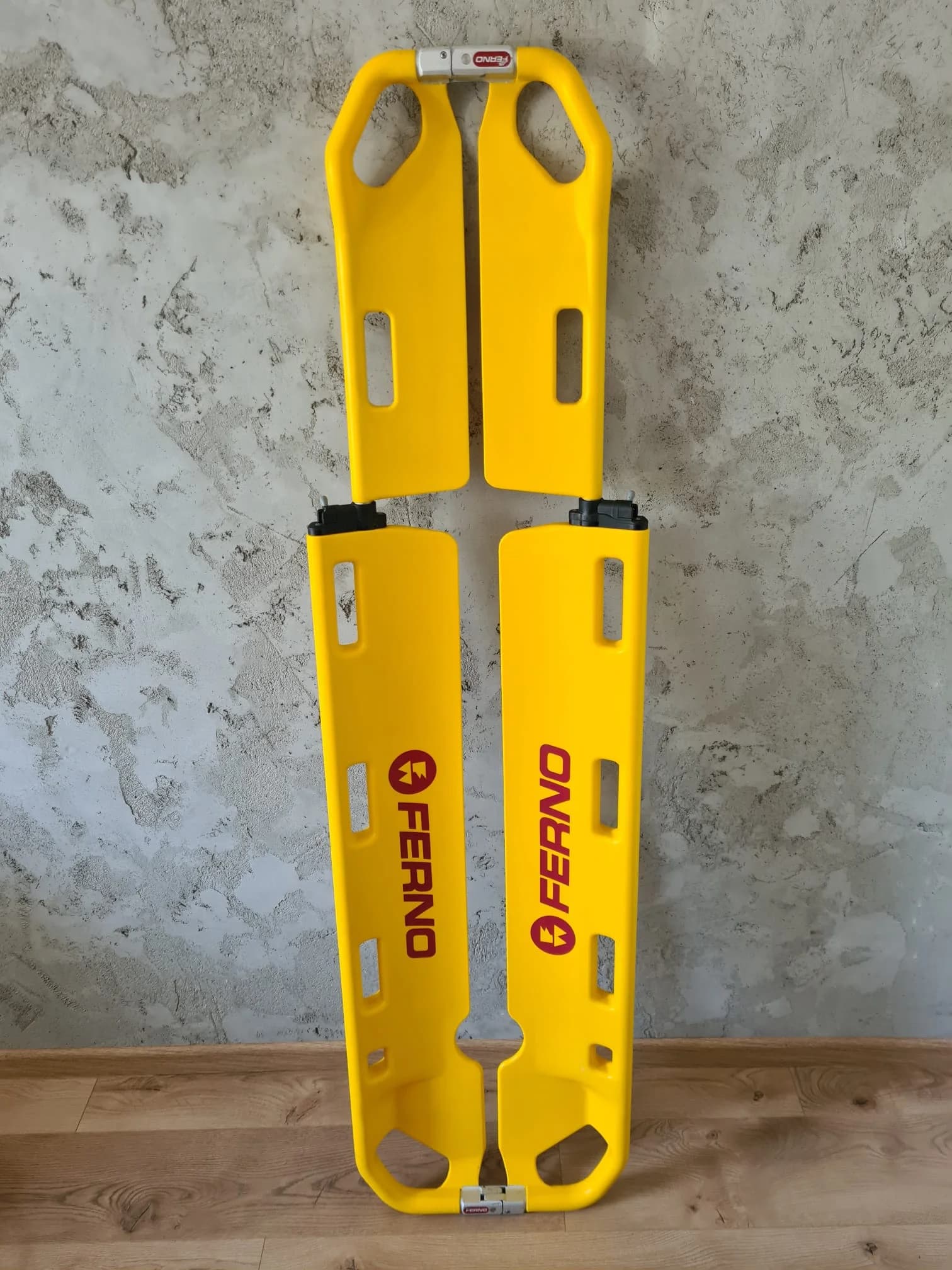 FERNO SCOOP 65 EXL Stretcher trolley