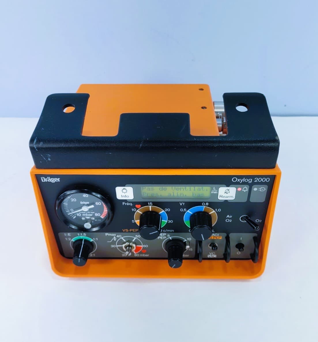 DRAGER Oxylog 2000 Anesthesia ventilator