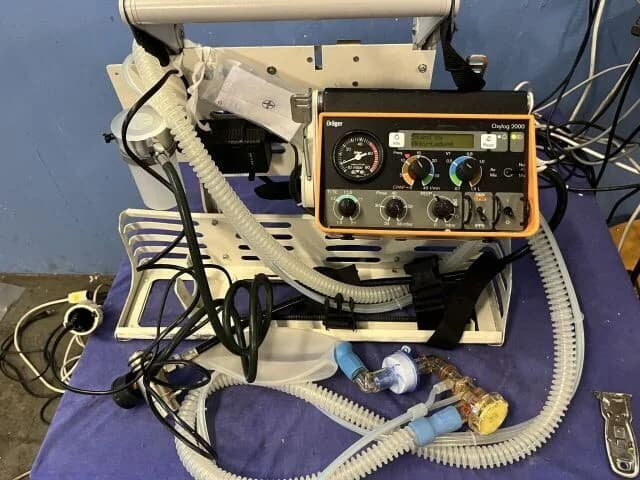 DRAGER Oxylog 2000 Anesthesia ventilator