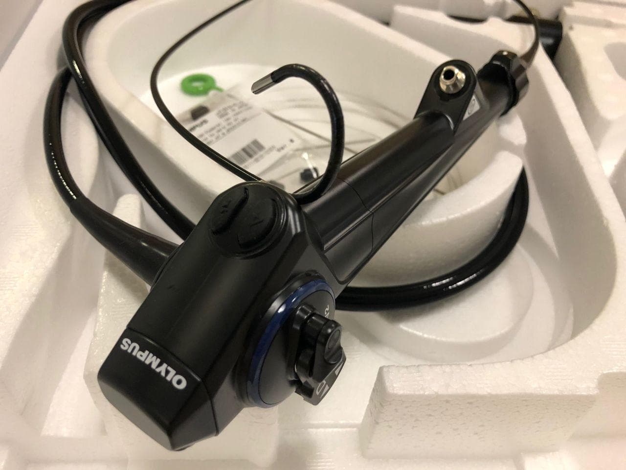 OLYMPUS URF-V2 Video ureteroscope