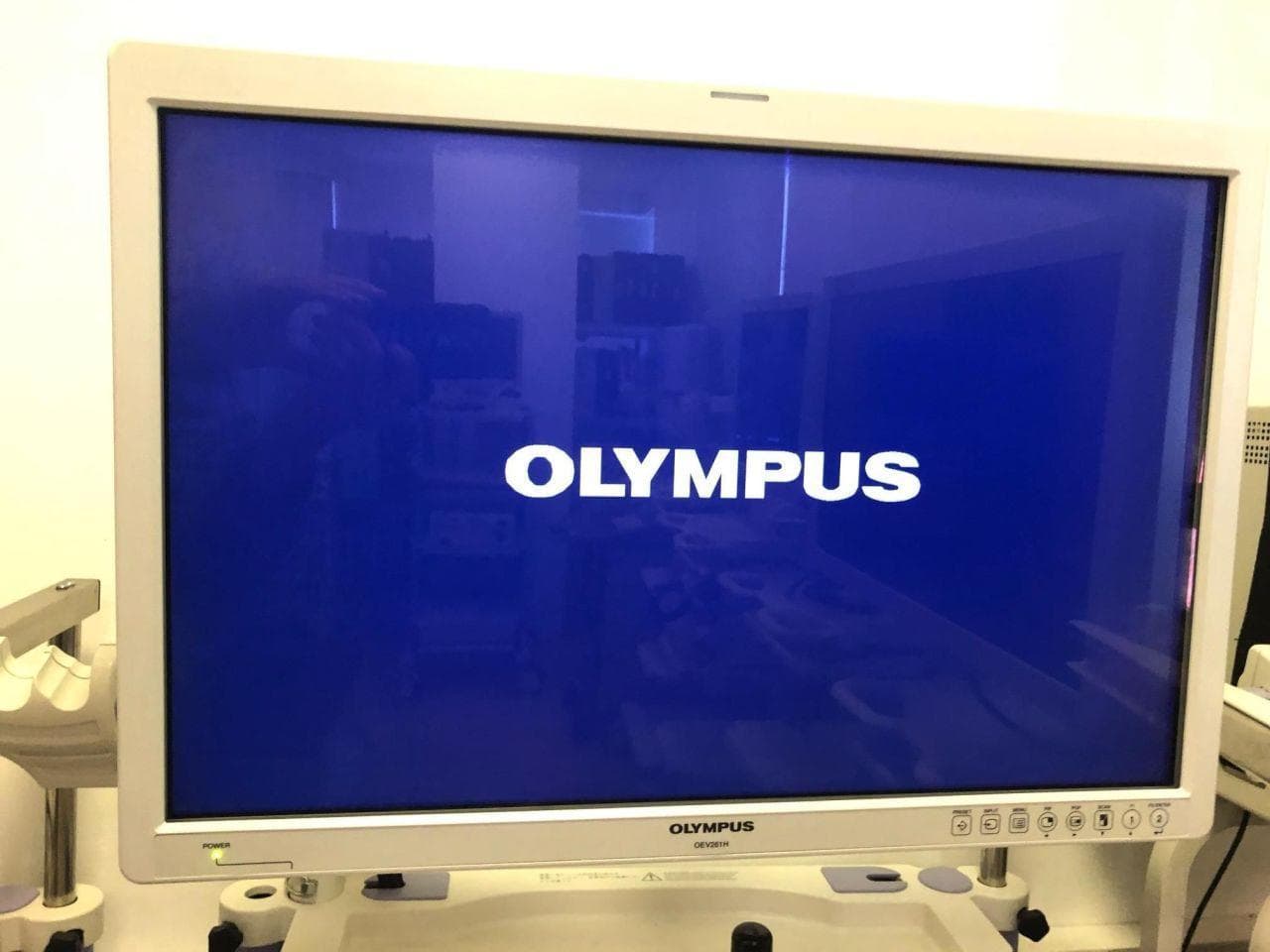 OLYMPUS OEV261H Surgical Display