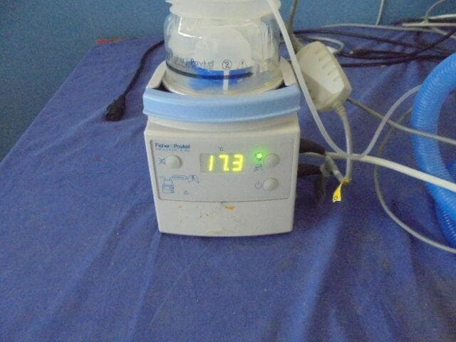 FISHER & PAYKEL MR850 Humidifier/Heater