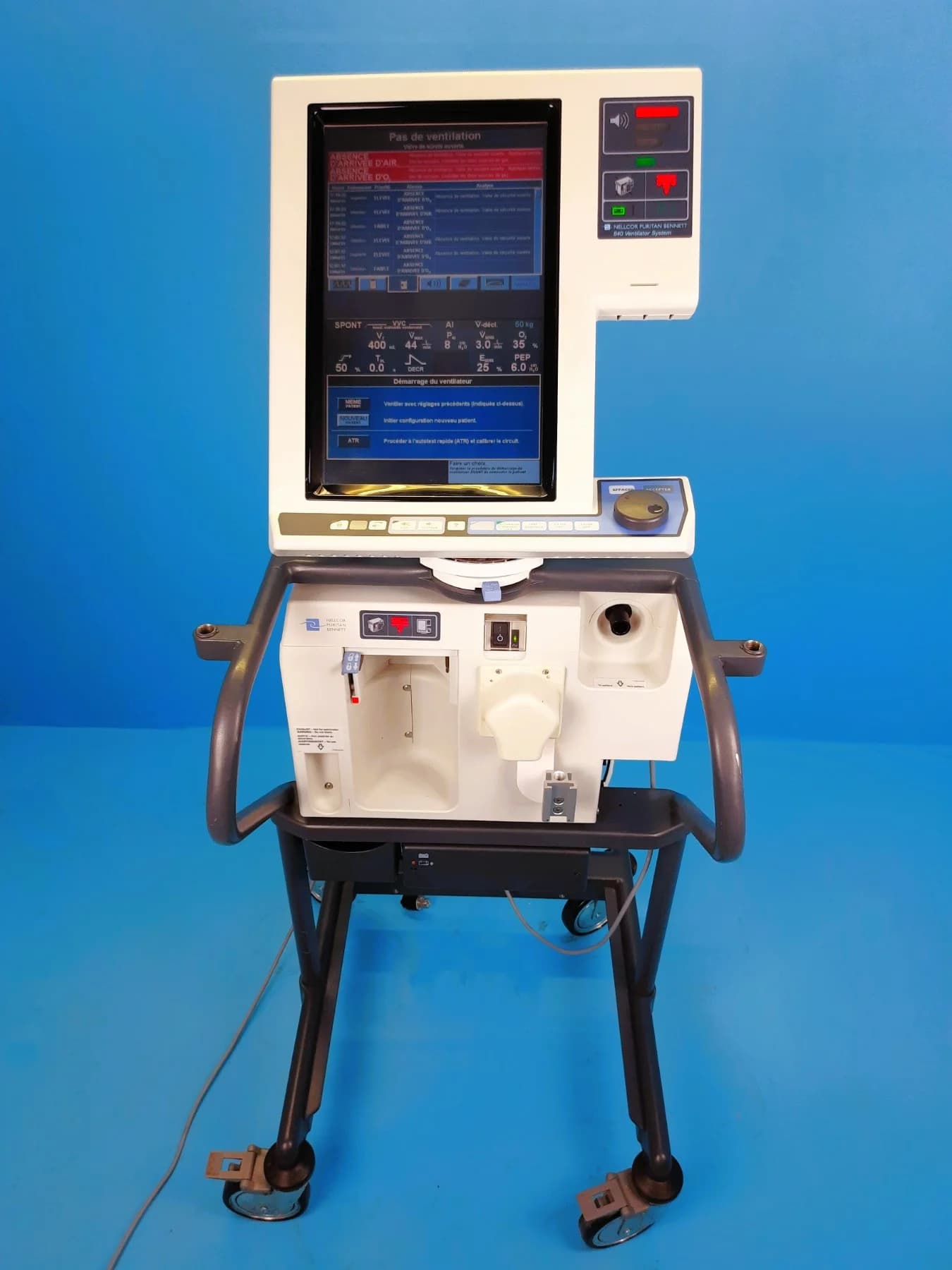 COVIDIEN Puritan Bennett 840 Anesthesia ventilator