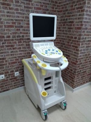 For Sale HITACHI HI VISION Avius