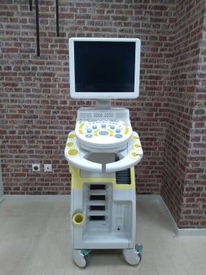 For Sale HITACHI HI VISION Preirus