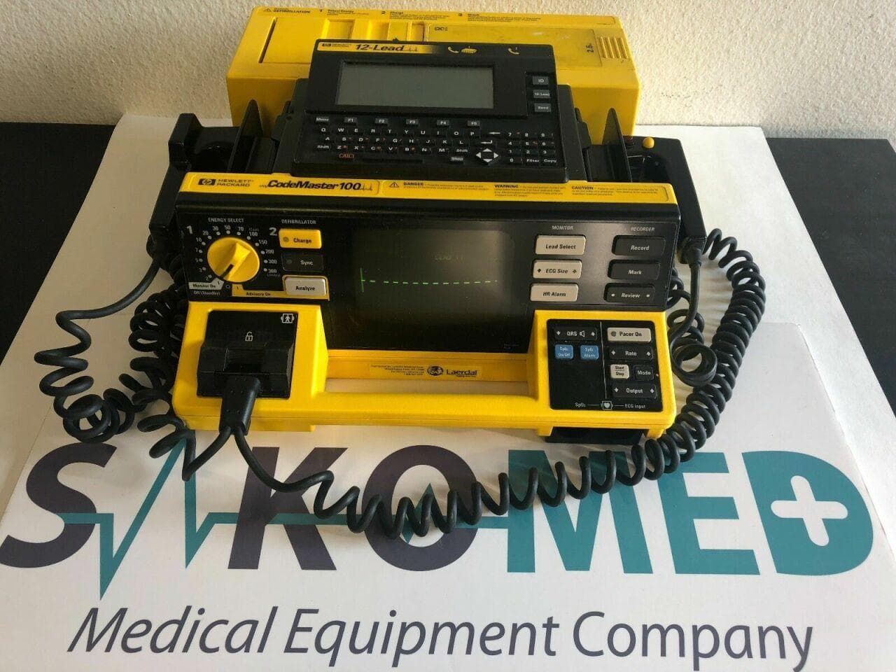 HEWLETT PACKARD CodeMaster 100 Defibrillator