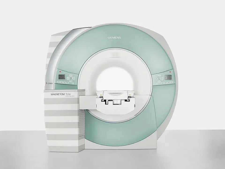 SIEMENS MAGNETOM TRIO 3.0T MRI machine