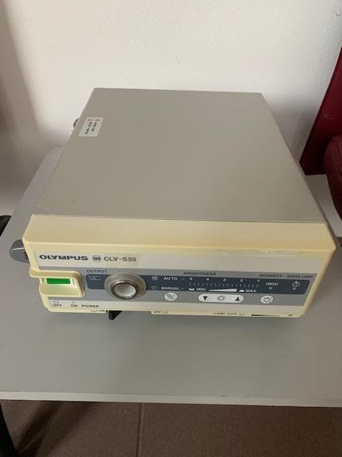 OLYMPUS CLV-S30 Endoscope light source