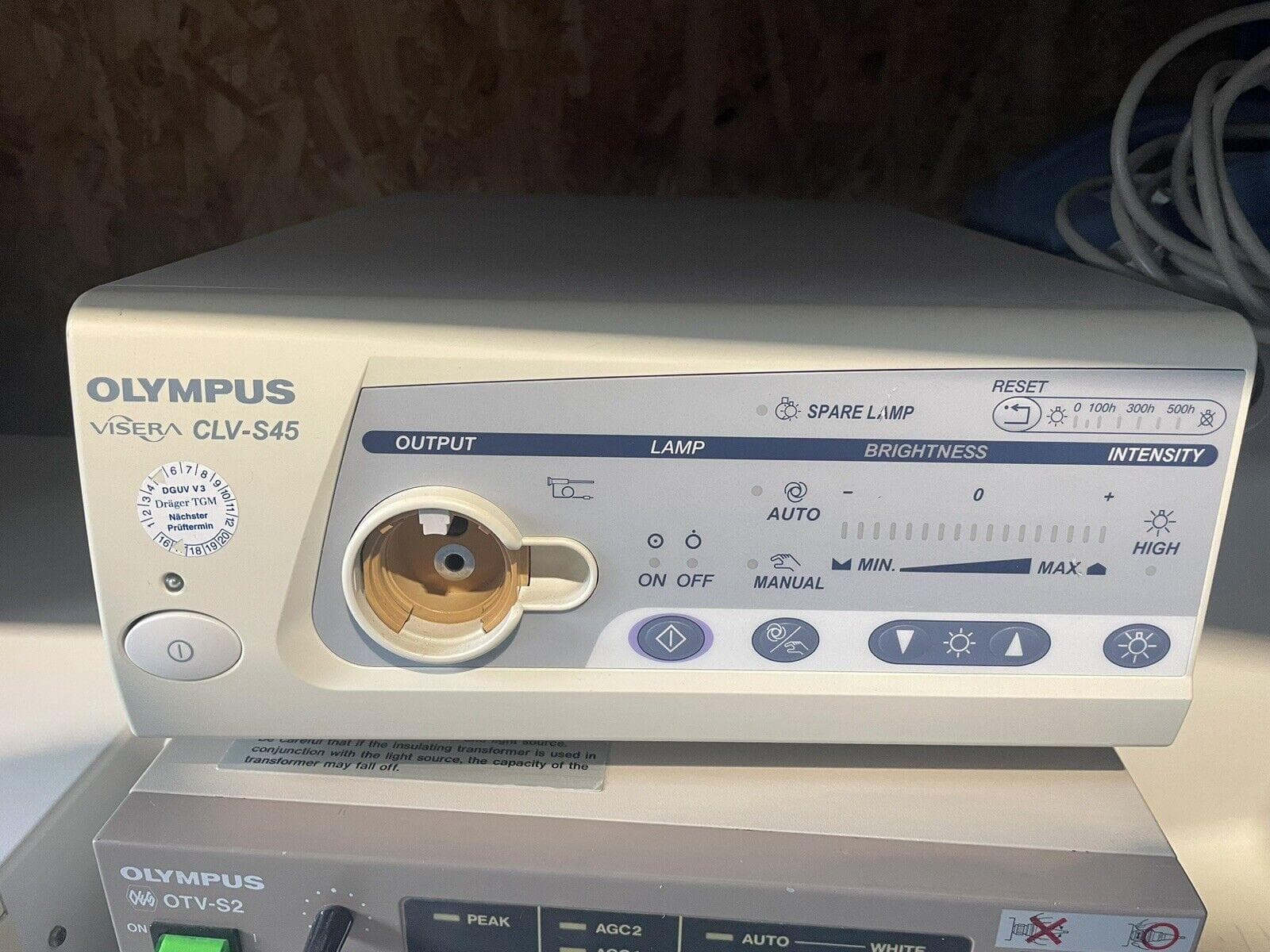 OLYMPUS CLV-S45 Endoscope light source