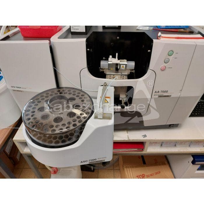 42283 Shimadzu AA-7000