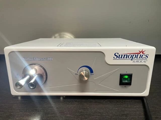 SUNOPTICS SolarMaxx 300 Endoscope light source