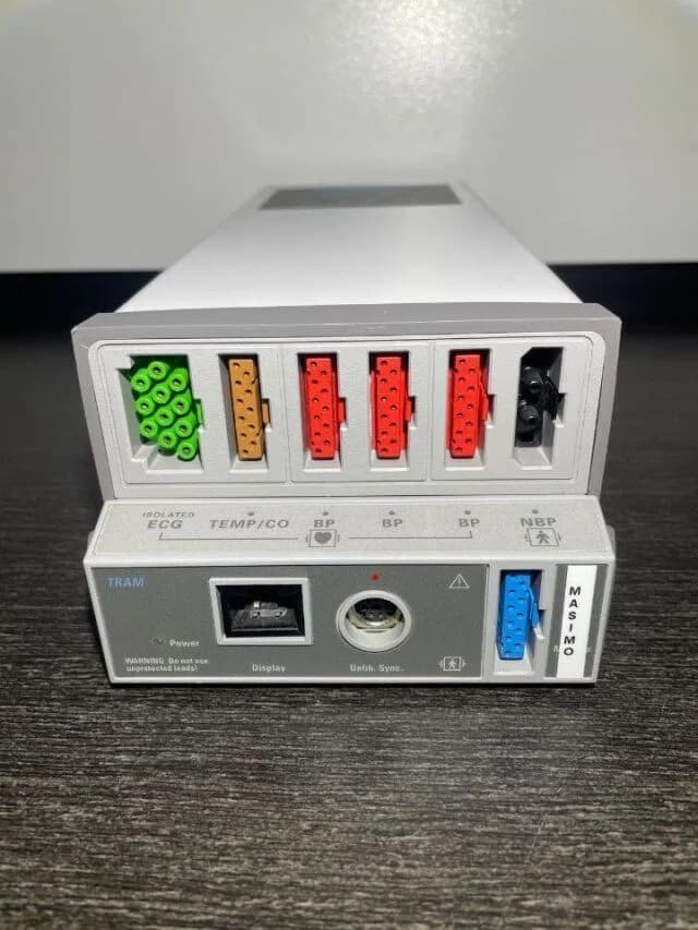 GE Tram 450SL Module, Rack