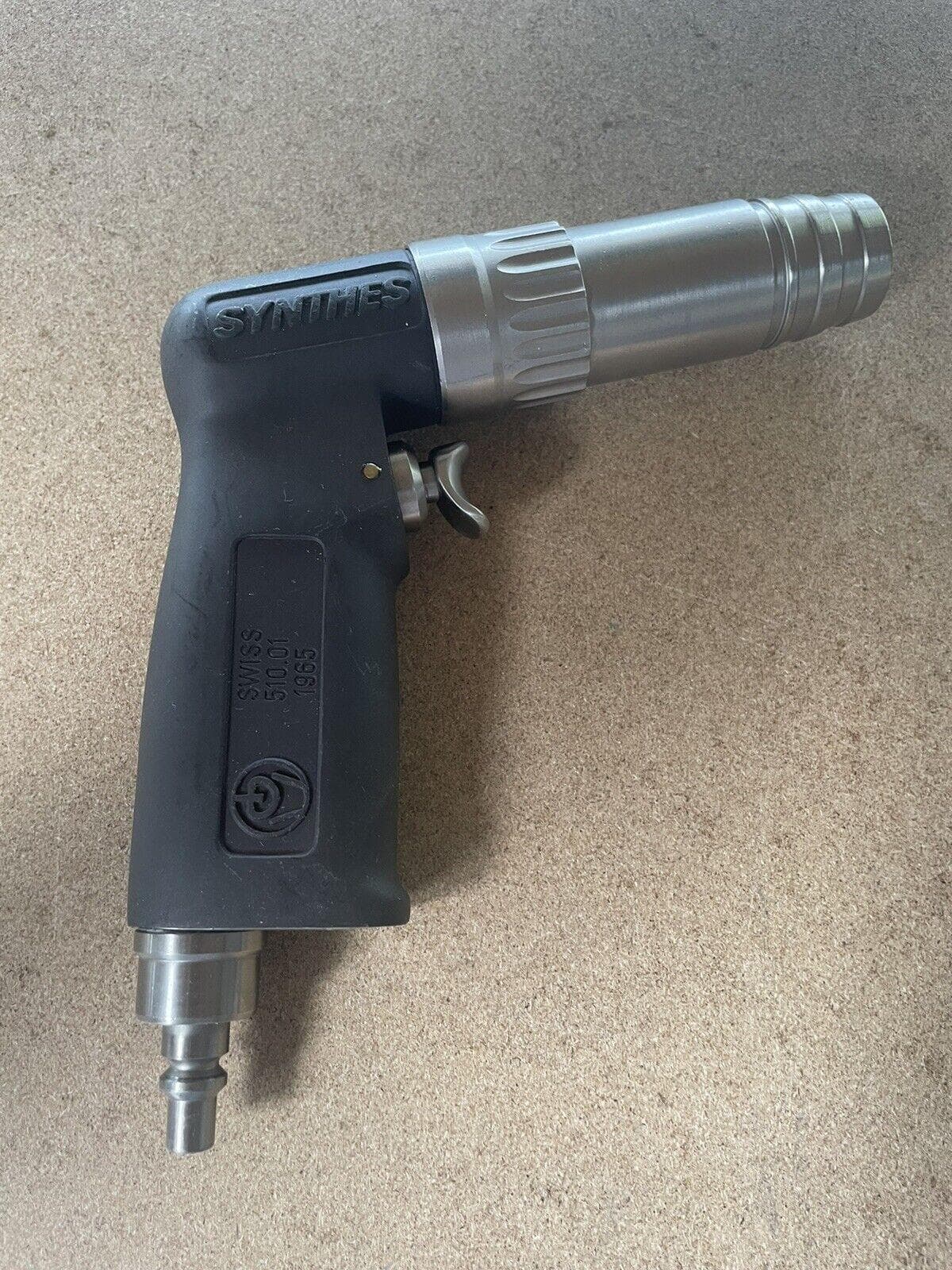 SYNTHES 510.01 Surgical drill