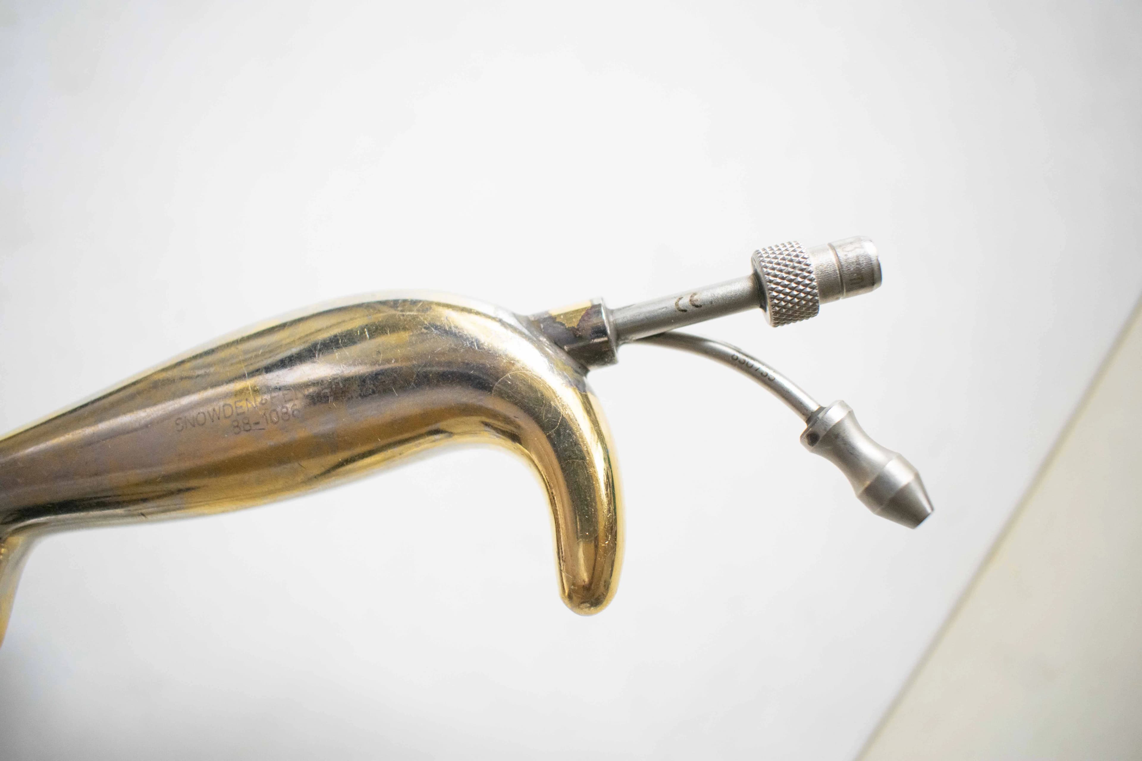 SNOWDEN-PENCER 88-1088 Surgical Instrument
