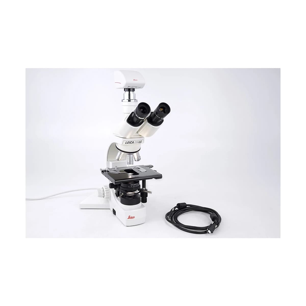 LEICA DMLS Laboratory microscope