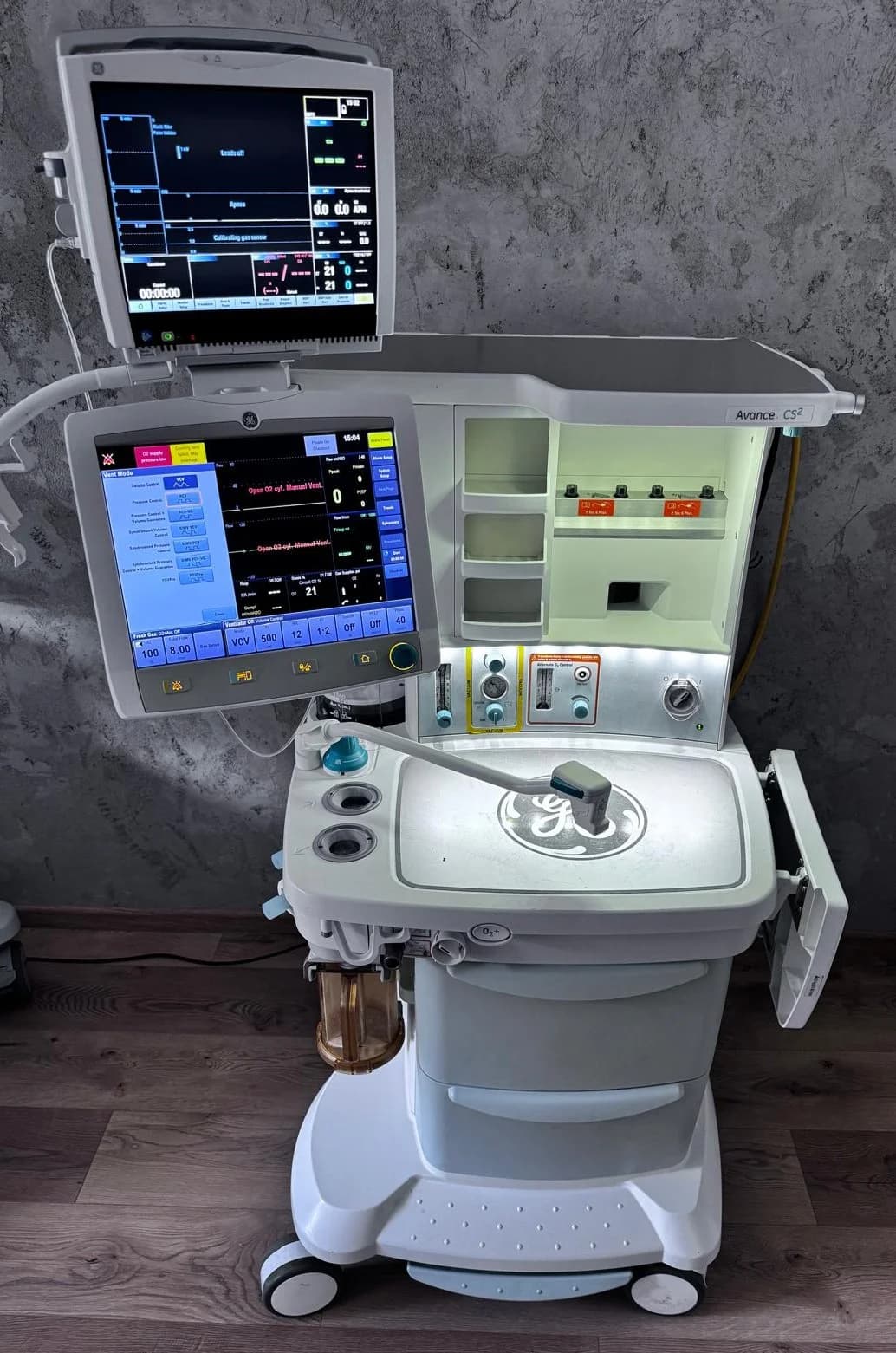 GE Avance CS2 Anesthesia Machine