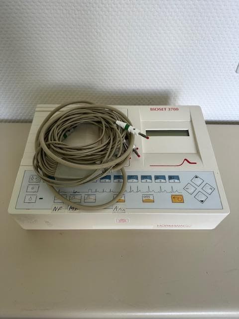 HÖRMANN BIOSET 3700 EKG Machine