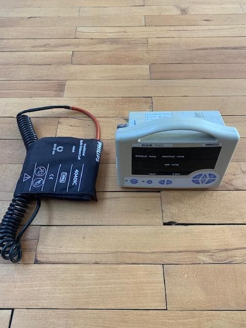 CASMED 740 Vital signs monitor