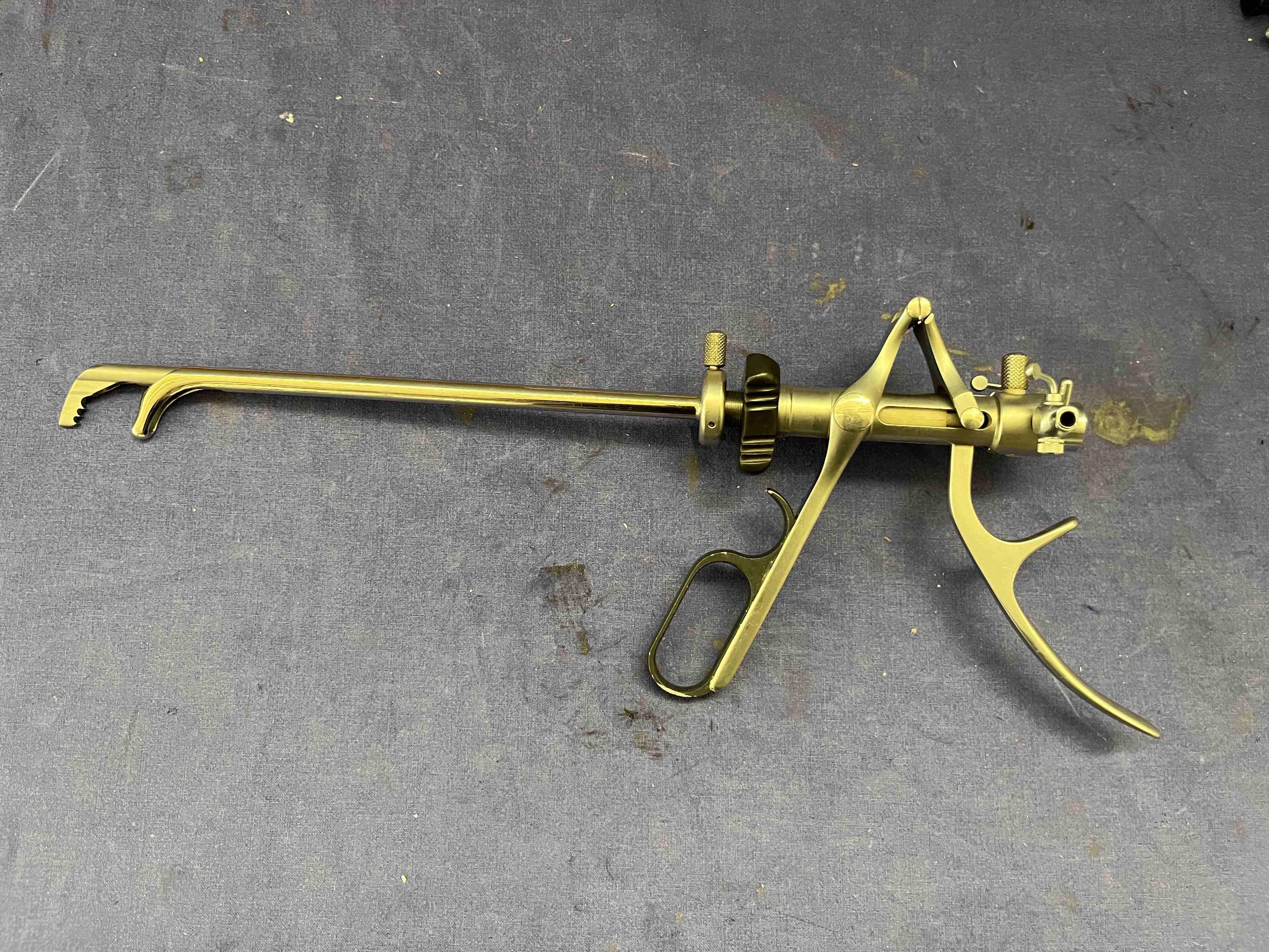 KARL STORZ 27076A Urological Instrument