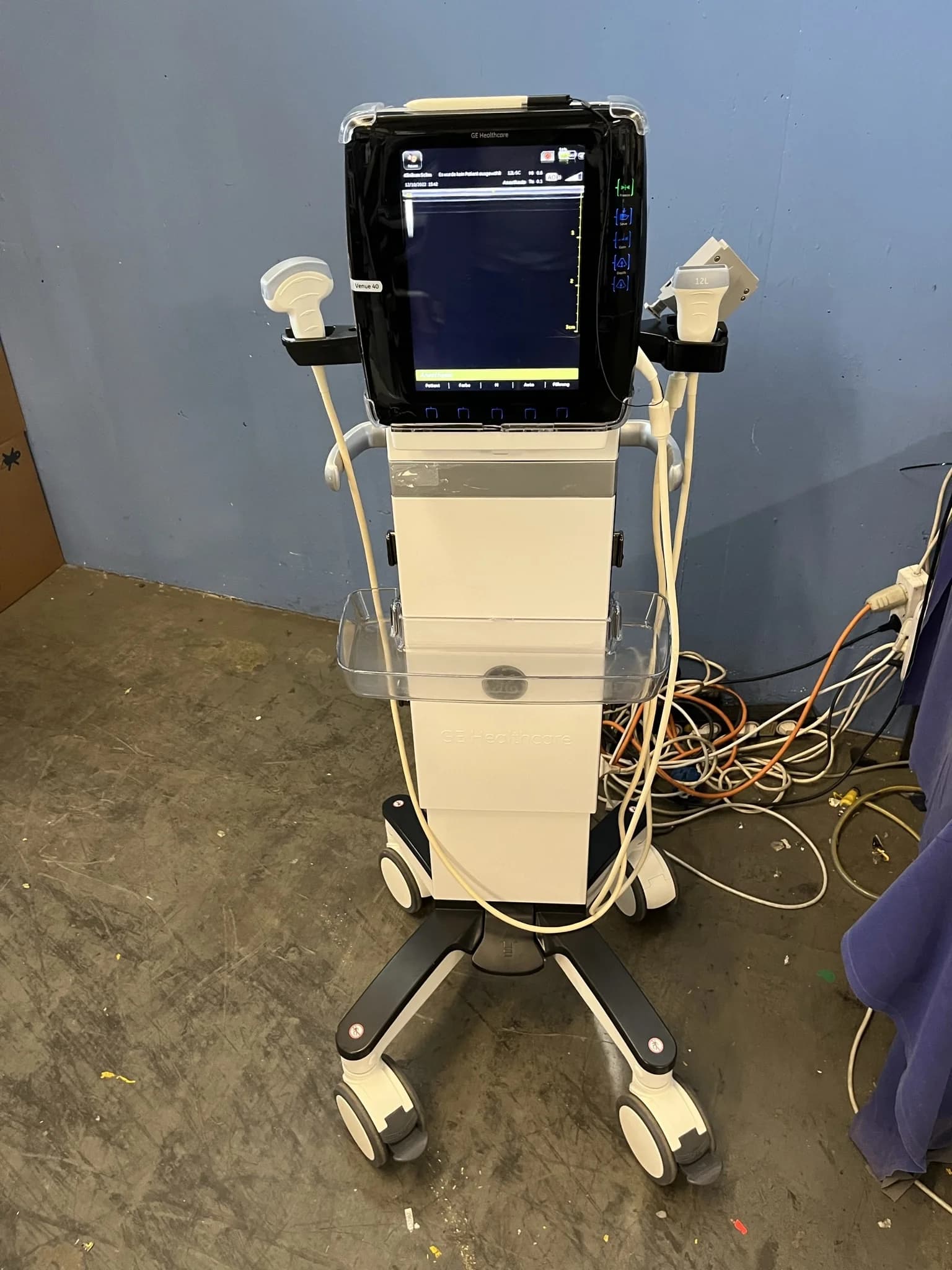 GE Venue 40 Ultrasound Machine