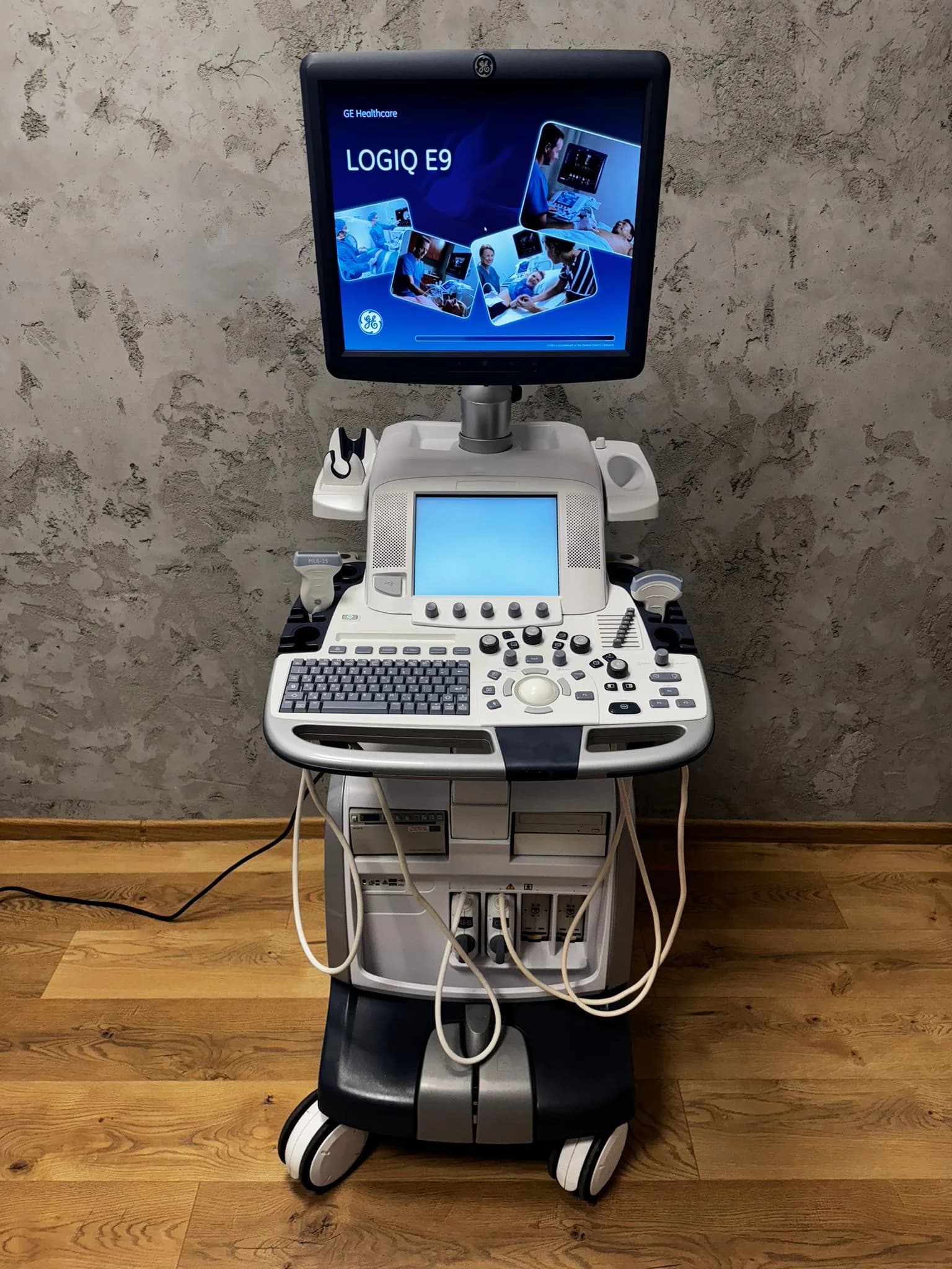 GE Logiq E9 Ultrasound Machine