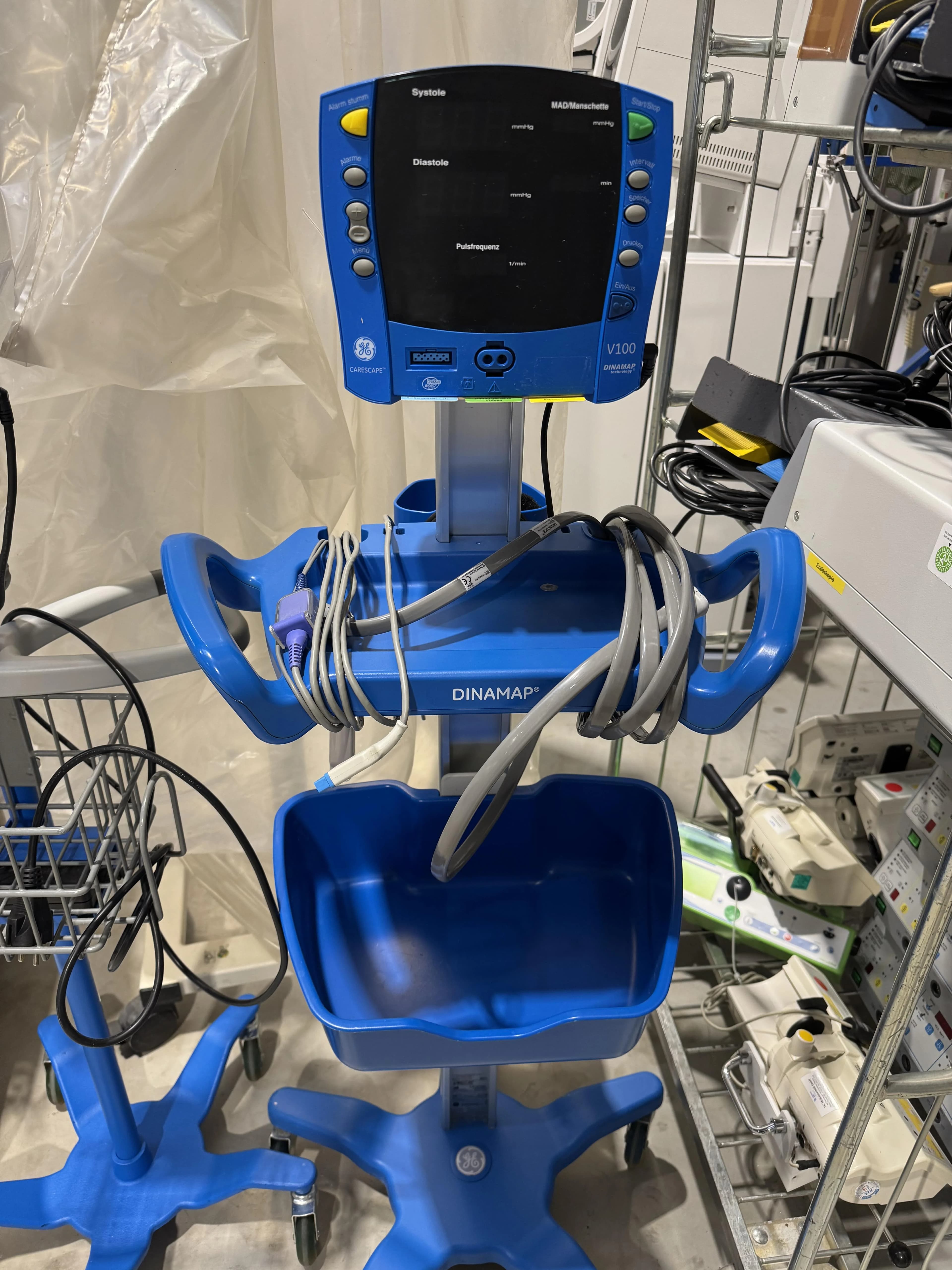 GE Carescape Dinamap V100 Patient monitor