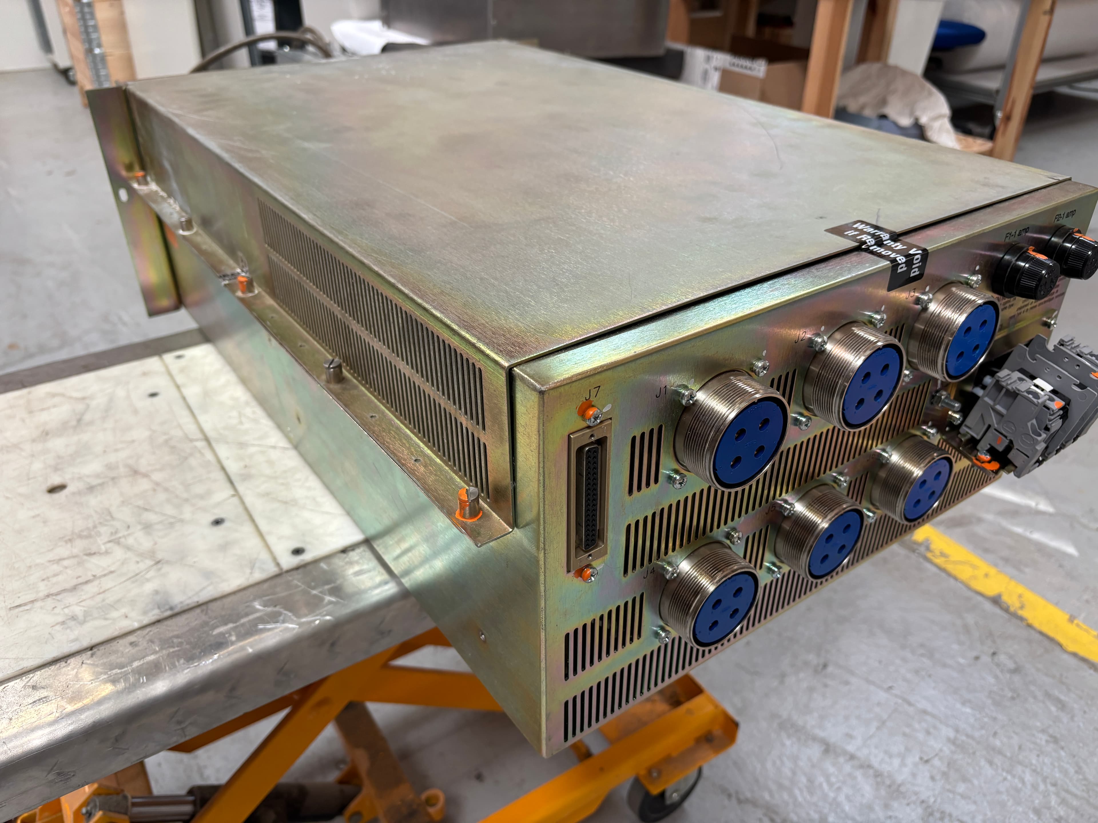 GE P/N 2334862-2 MRI machine part