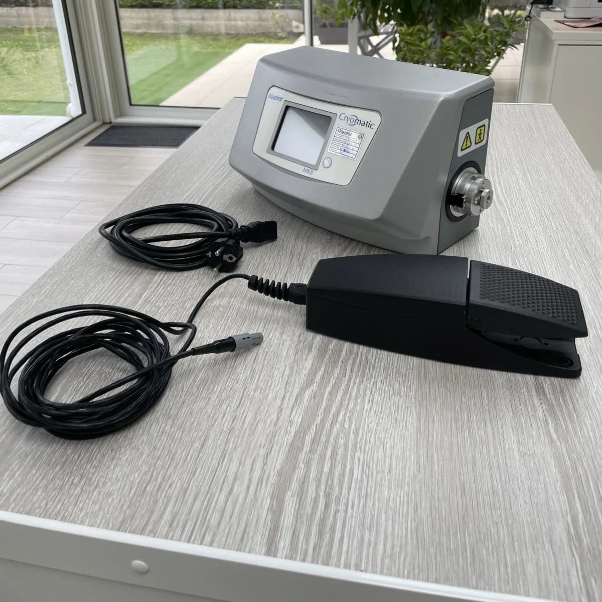KEELER Cryomatic MKII Cryosurgical Unit
