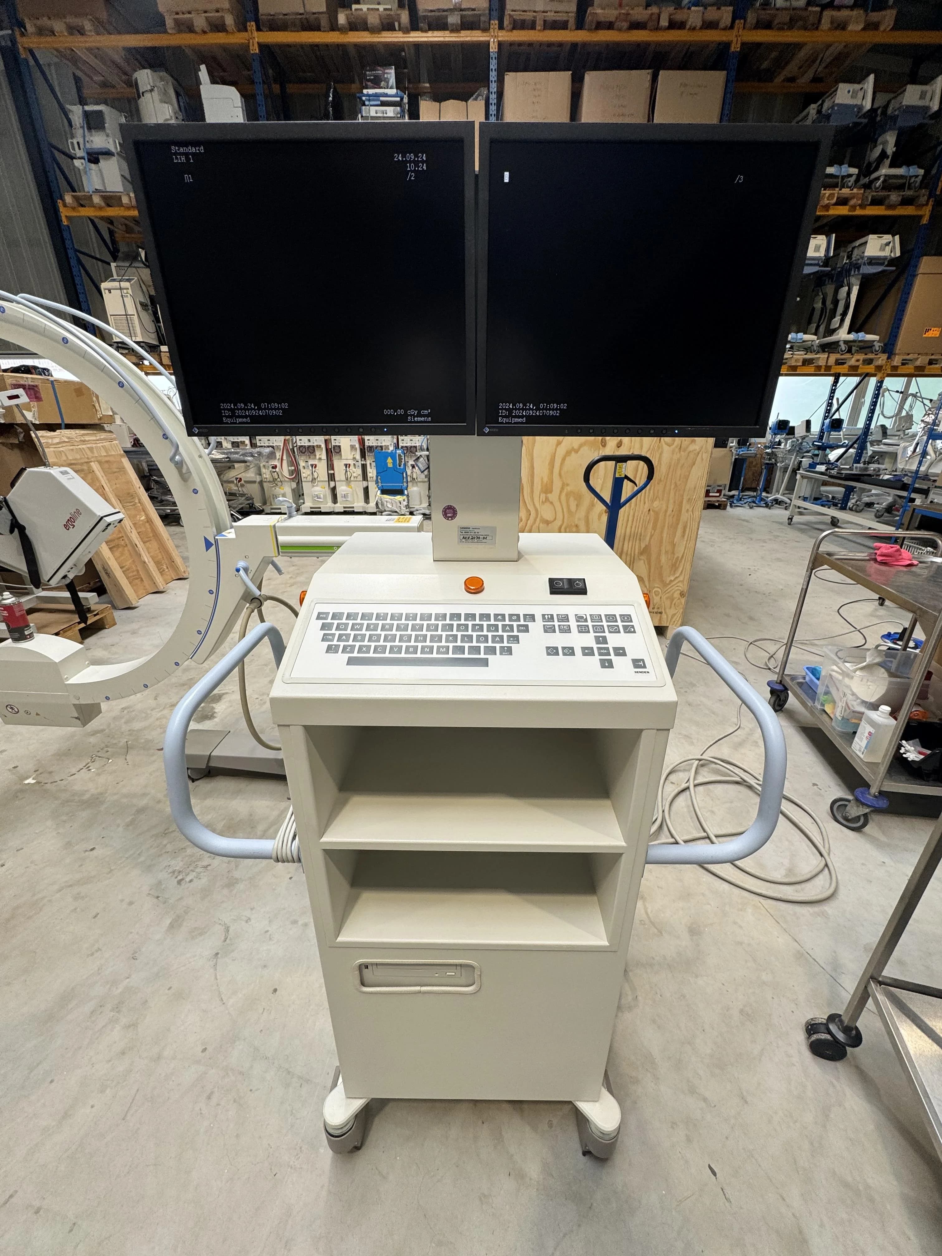 SIEMENS SIREMOBIL Compact L C-arm