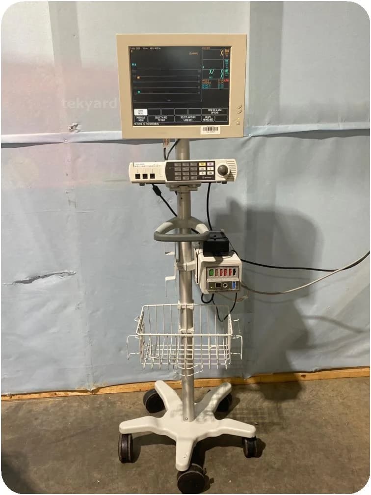 GE Solar 8000M Patient monitor
