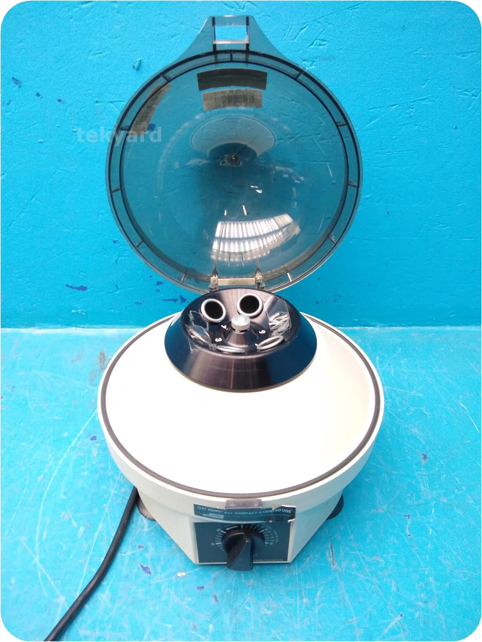CLAY ADAMS Compact II Laboratory centrifuge