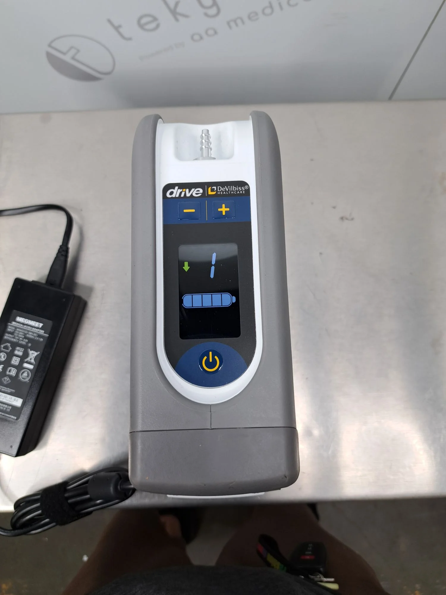 DEVILBISS HEALTHCARE iGO2 Oxygen Concentrator