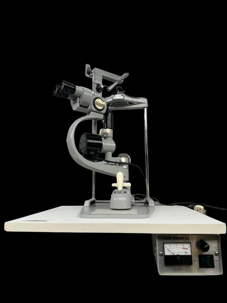 HAAG-STREIT BM 900 Slitlamp