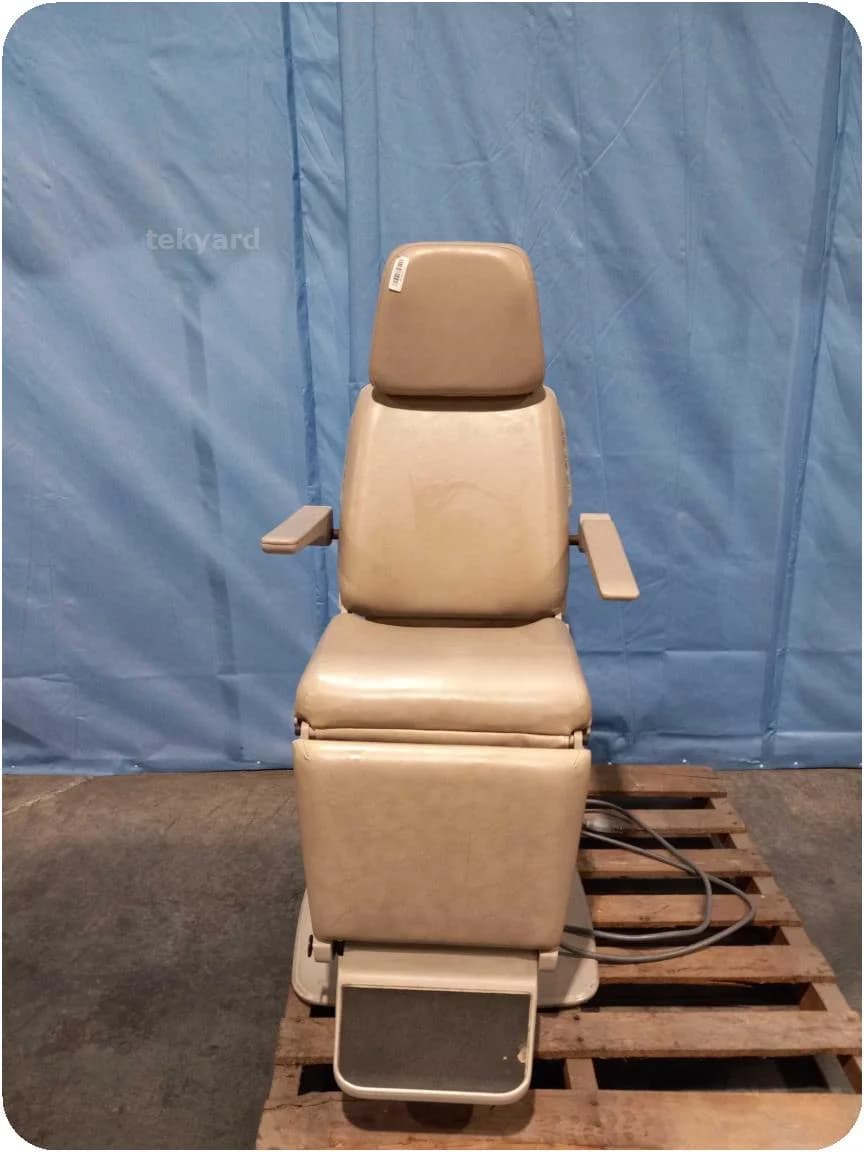 MIDMARK 491 Examination chair