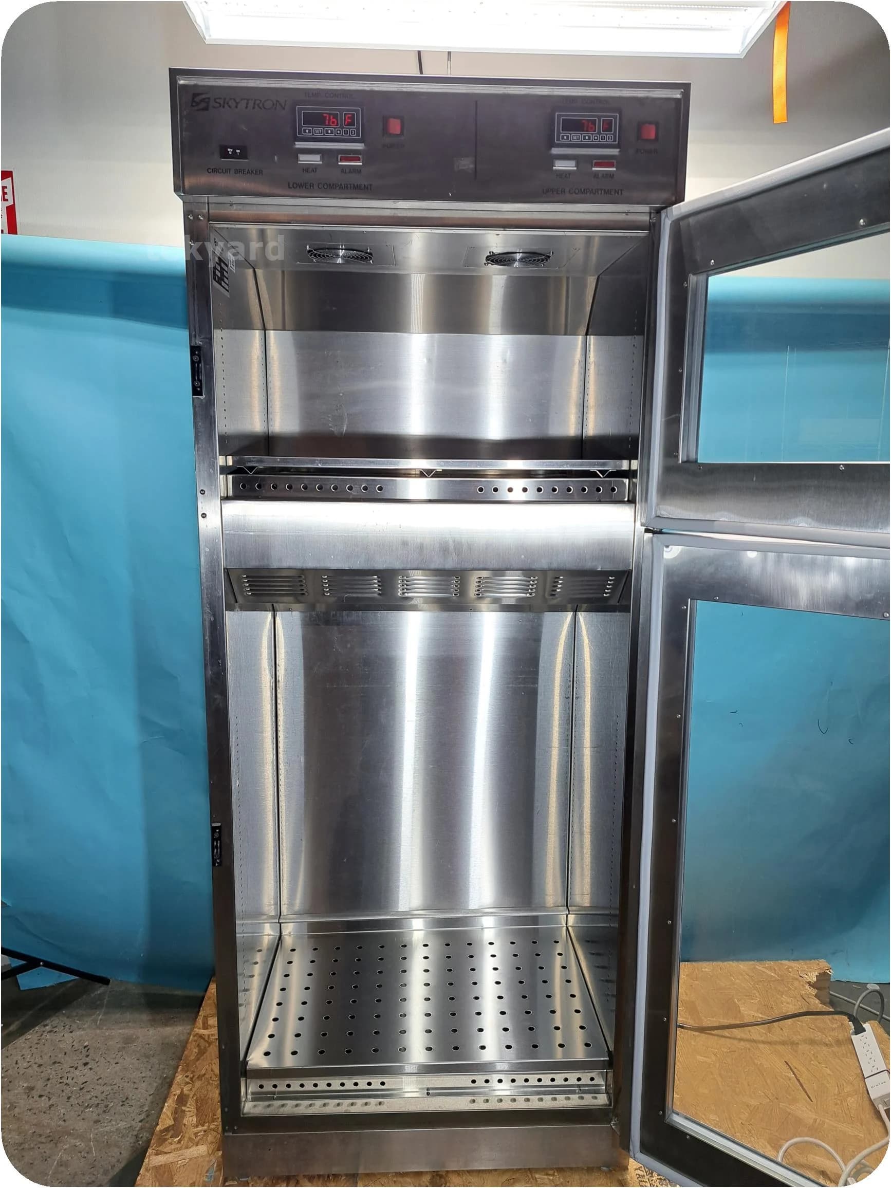 SKYTRON SS2207-JG Blanket & Solution Warmer