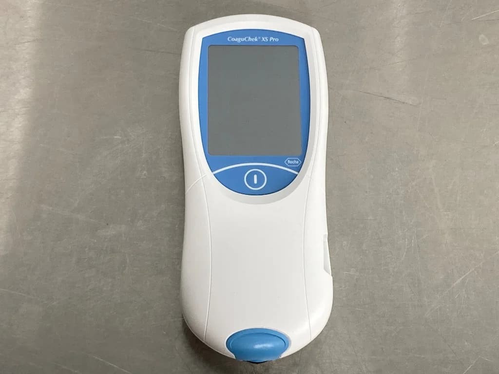 ROCHE CoaguChek XS Pro Coagulation Analyzer