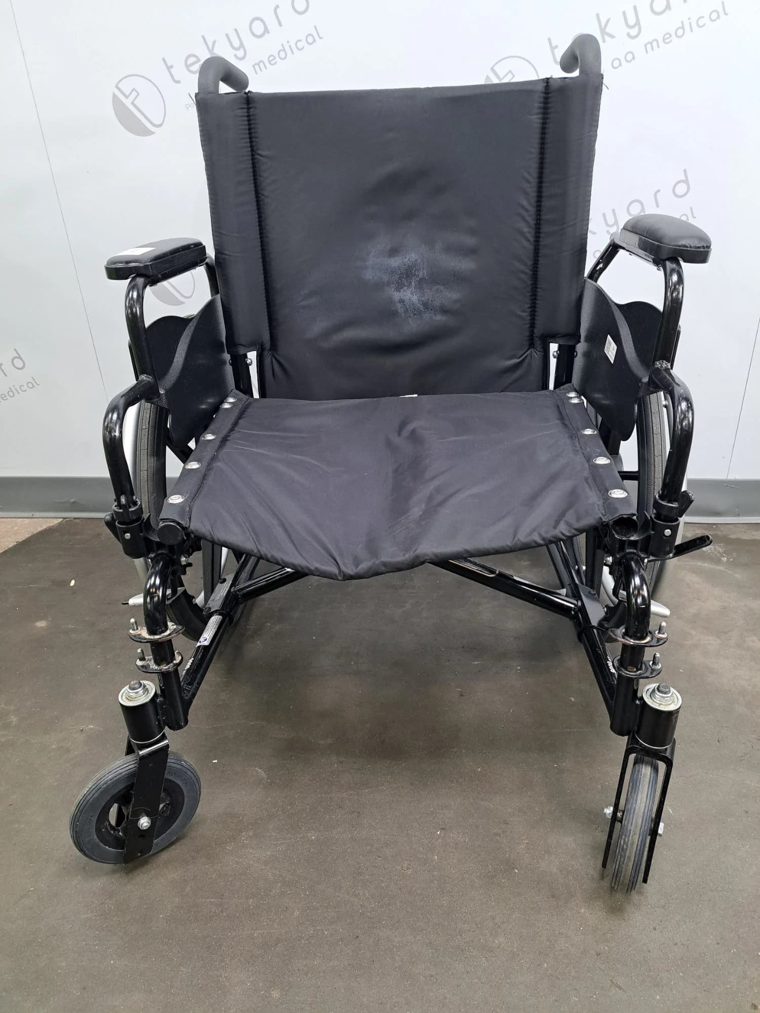 INVACARE 9000 XT Wheelchair