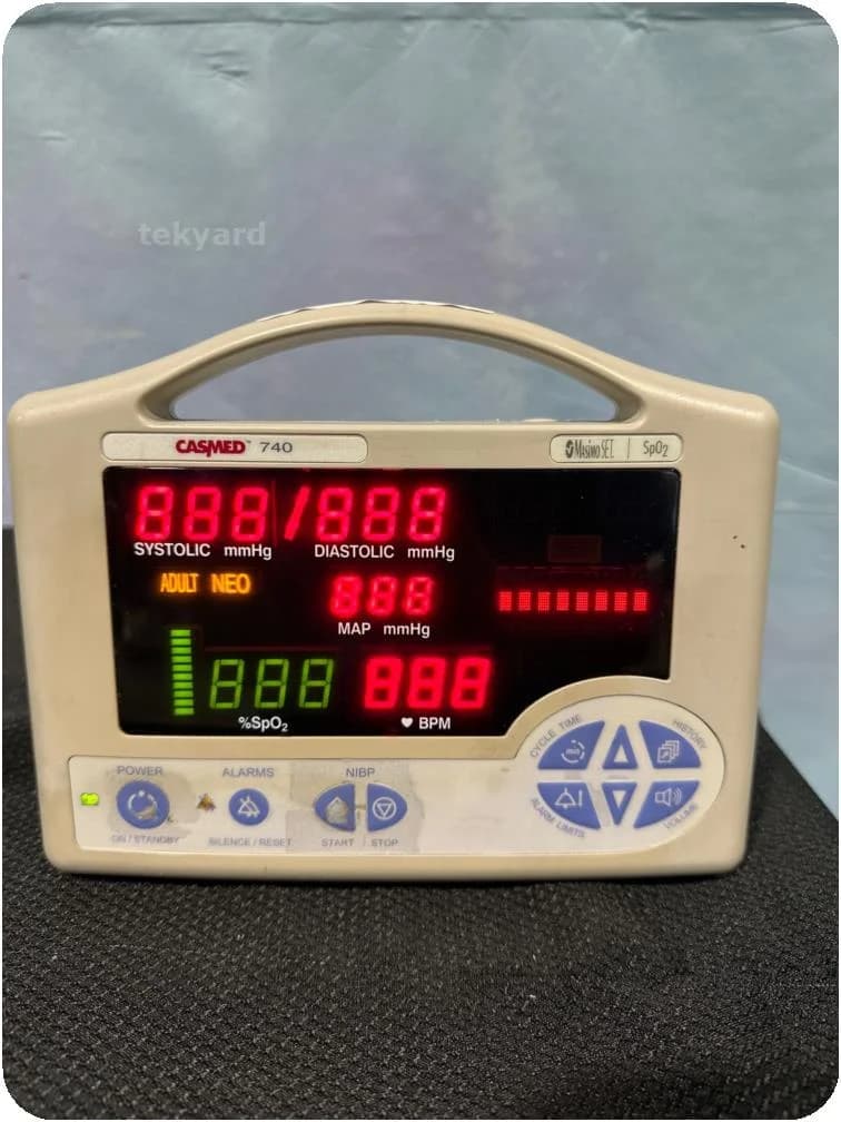 CASMED 740 Vital signs monitor