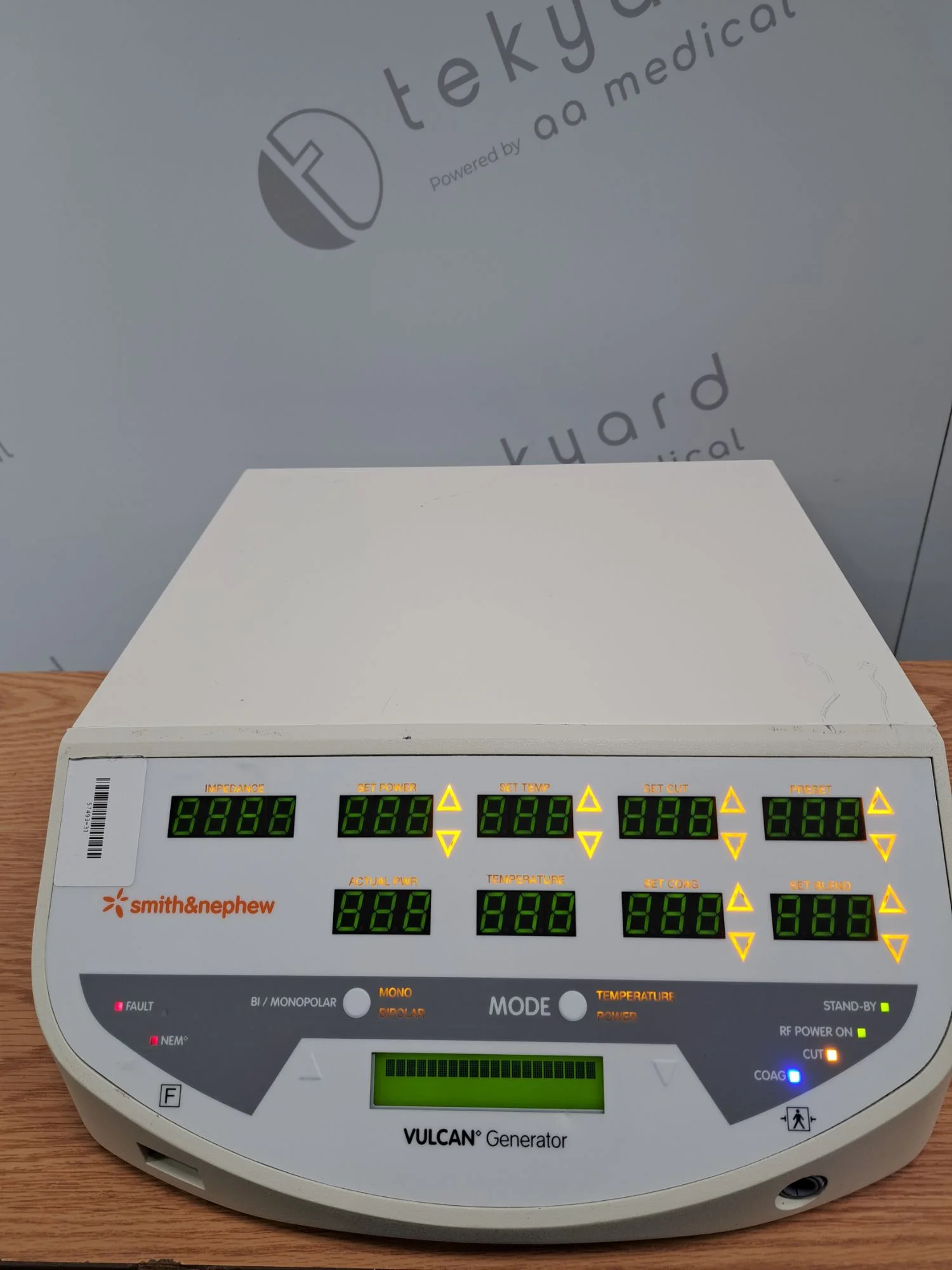 SMITH & NEPHEW VULCAN Generator Endoscopic ablation system