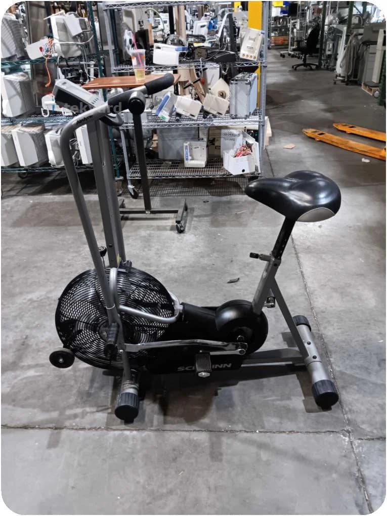 SCHWINN Evolution Veloergometer
