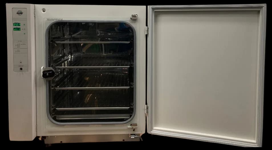 NUAIRE NU-4750 Laboratory incubator