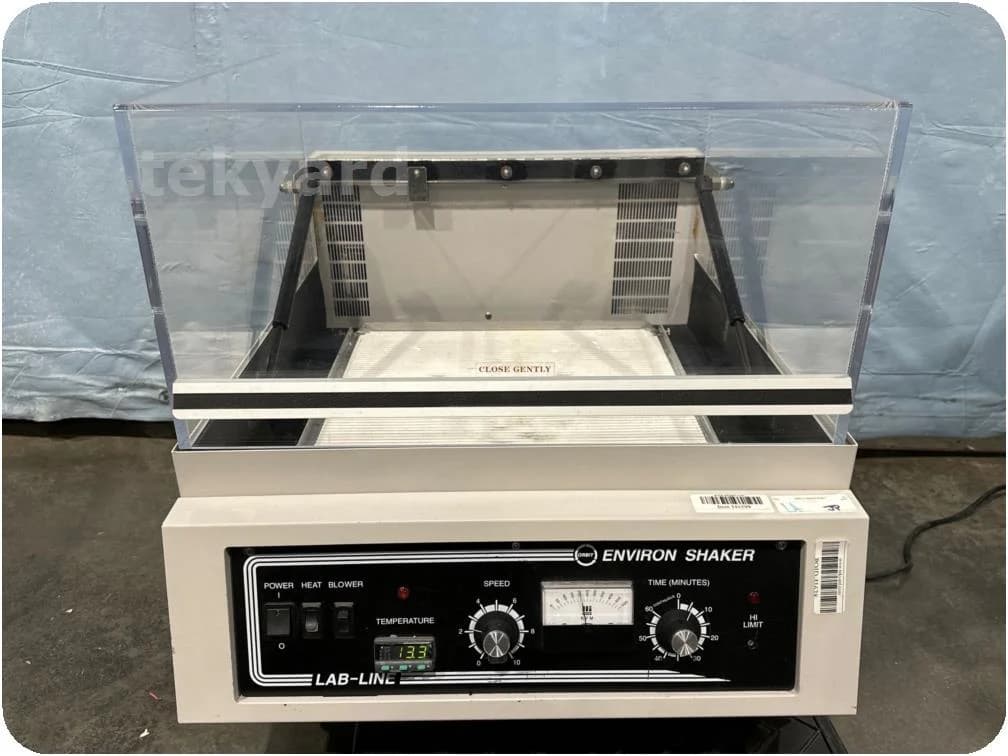 LAB-LINE 3527 Laboratory shaker